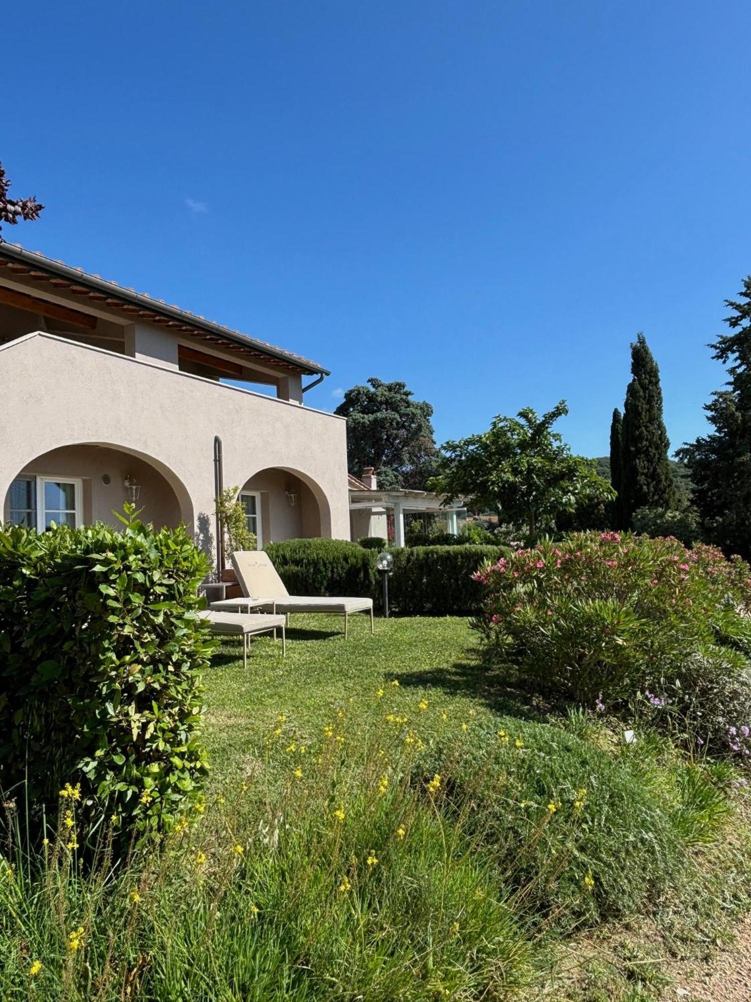 Relais Dei Molini Bed & Breakfast Castagneto Carducci Luaran gambar