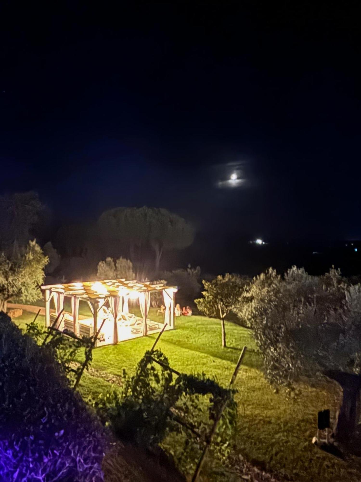 Relais Dei Molini Bed & Breakfast Castagneto Carducci Luaran gambar