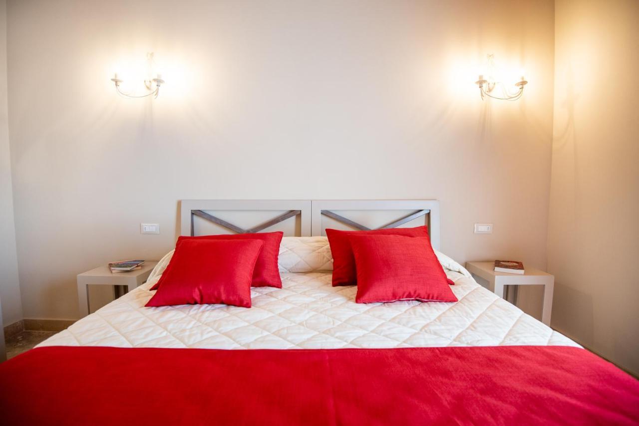 Relais Dei Molini Bed & Breakfast Castagneto Carducci Luaran gambar