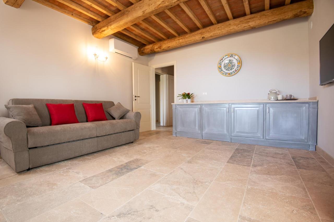 Relais Dei Molini Bed & Breakfast Castagneto Carducci Luaran gambar